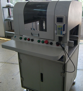 HN.DJ-330 在線(xiàn)自動(dòng)點(diǎn)膠機(jī).jpg